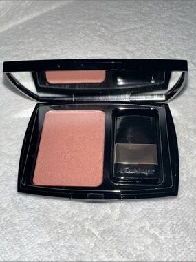 Lancôme soft Peach/taupe Blush Compact - 217 MEIL GLACÉ